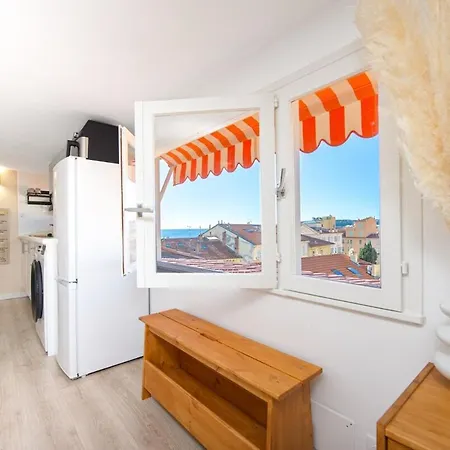 Apartamento Joli Confort Dans La Vieille Menton