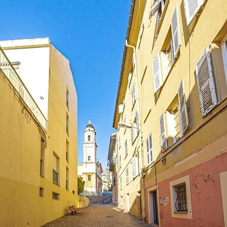 Joli Confort Dans La Vieille Apartamento